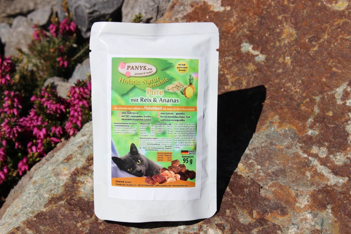 Hoplistic  Menü aus 64,0 % Pute, Reis und Ananas...