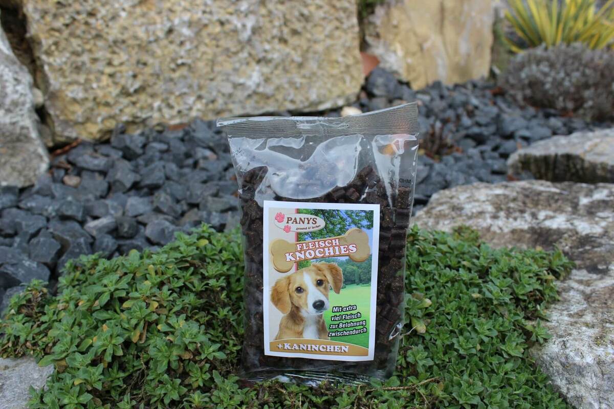 Fleischknochies mit Kaninchen